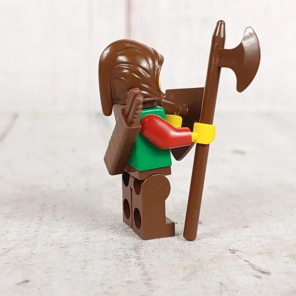LEGO Minifigure Castle Dark Forest Forestman 4 - Brown Legs cas010 - 6024 6079